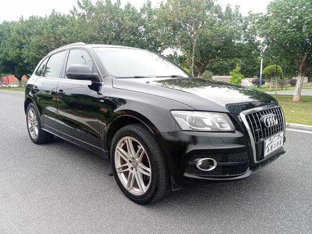 Audi Q5 (imported)