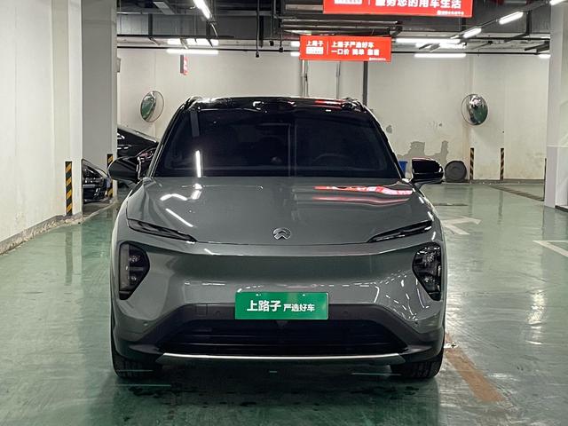 NIO ES7