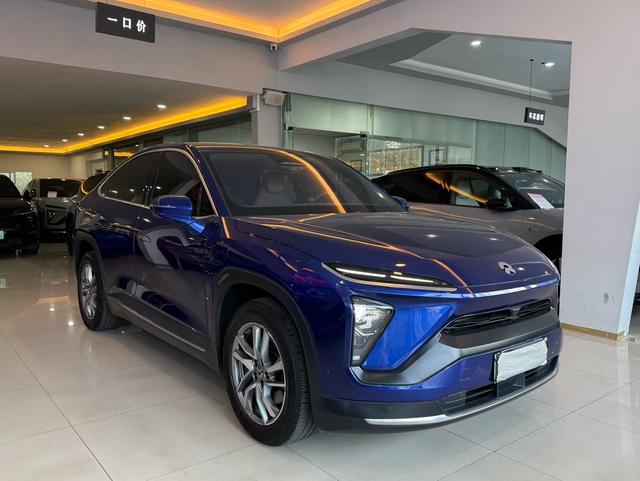 NIO EC6