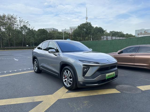 NIO EC6