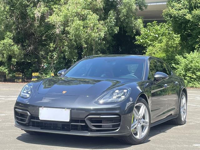 Porsche Panamera E-Hybrid