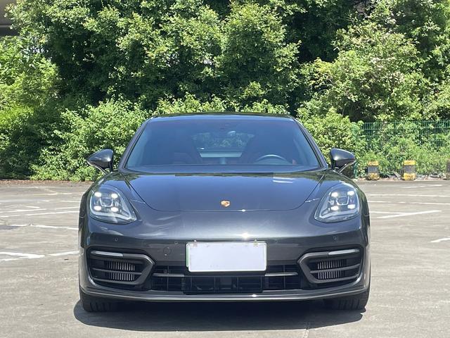 Porsche Panamera E-Hybrid