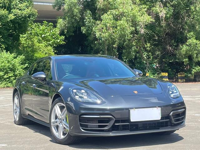 Porsche Panamera E-Hybrid