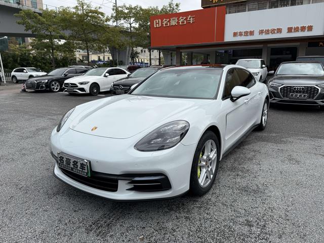 Porsche Panamera E-Hybrid