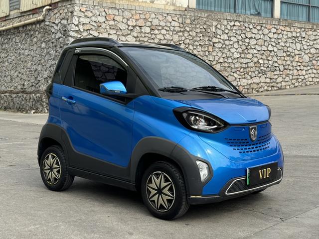 Baojun E100