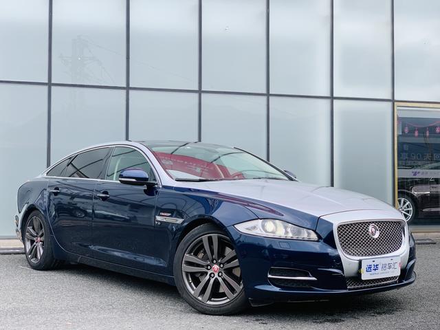 Jaguar XJ