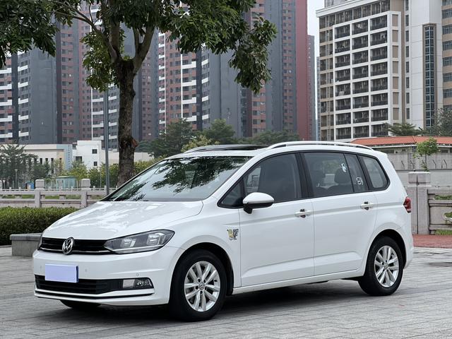 Volkswagen Touran L