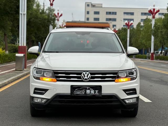 Volkswagen Tiguan L