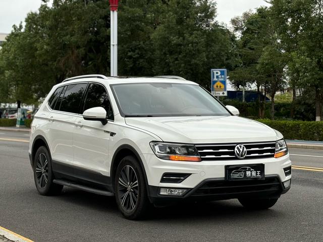 Volkswagen Tiguan L