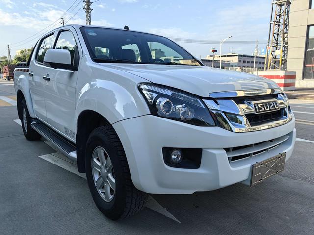 Isuzu D-MAX