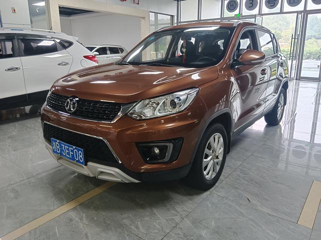 BAIC Shenbao X35