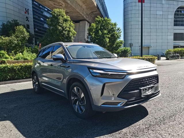 BAIC Beijing X7