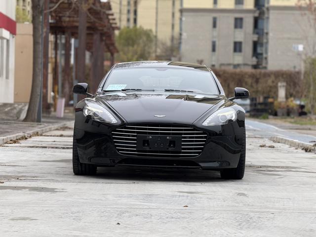 Aston Martin Rapide