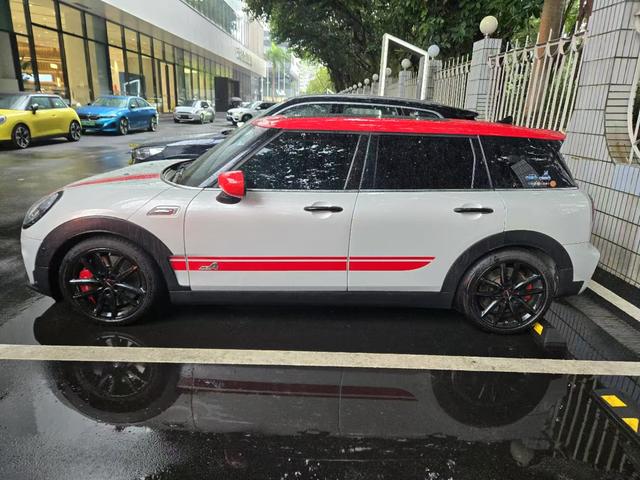 MINI JCW CLUBMAN