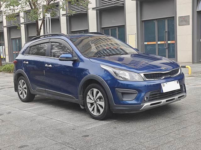 Kia KX CROSS