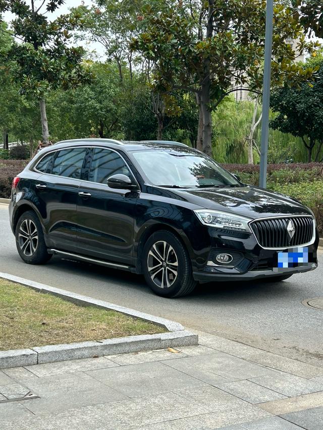 Borgward BX7