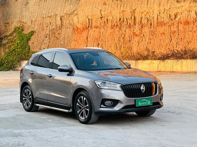 Borgward BX7