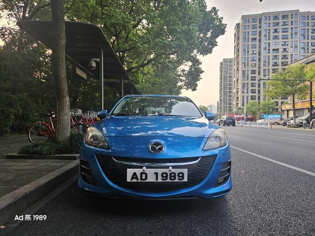 Mazda 3 (imported)