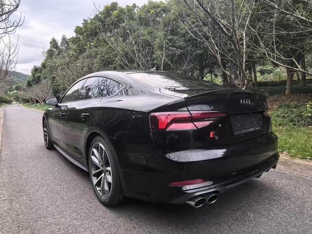 Audi S5