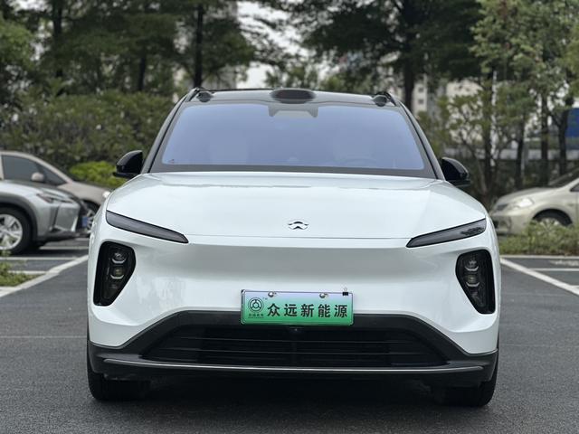 NIO ES6