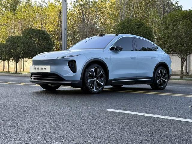 NIO EC6