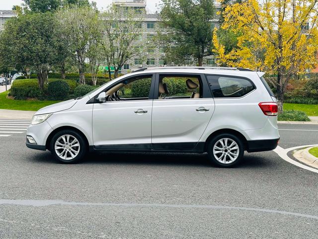 Baojun 730