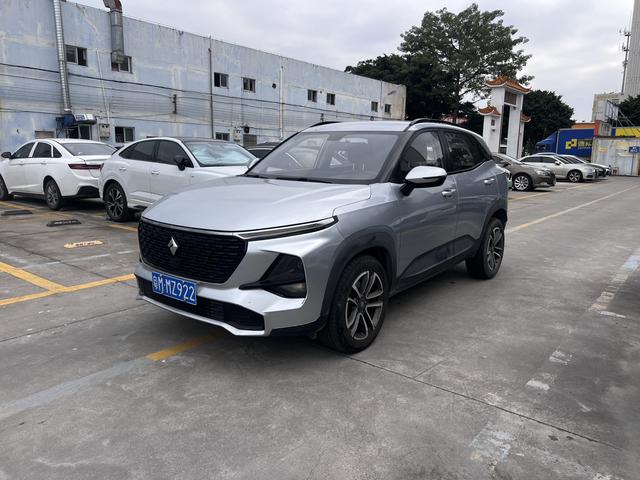 Baojun RS-3