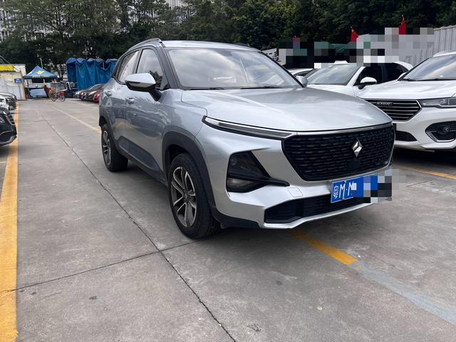 Baojun RS-3