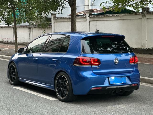 Volkswagen Golf (imported)