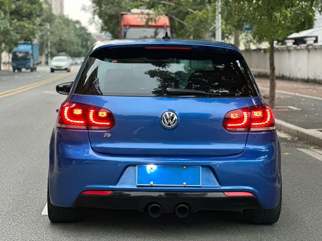 Volkswagen Golf (imported)