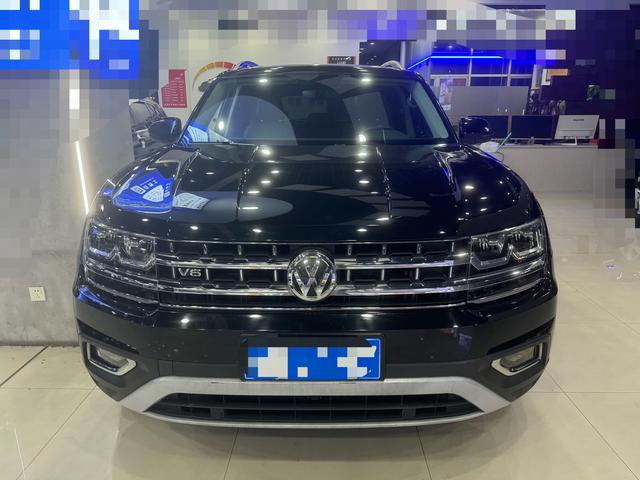 Volkswagen Tuang