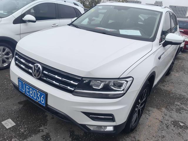 Volkswagen Tiguan L