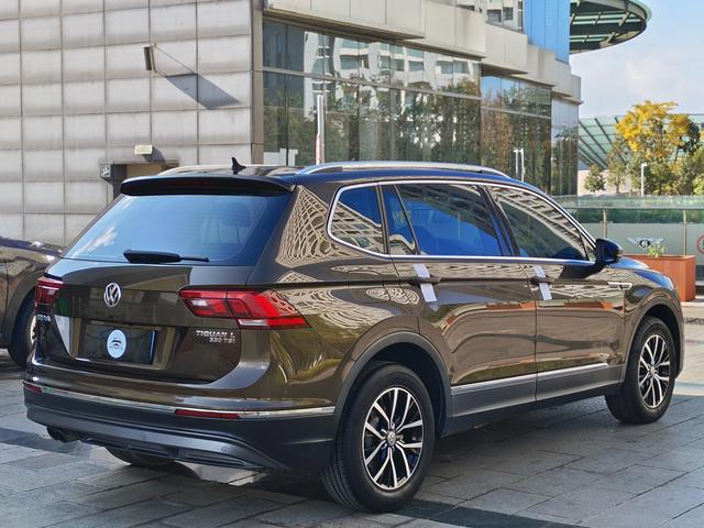 Volkswagen Tiguan L