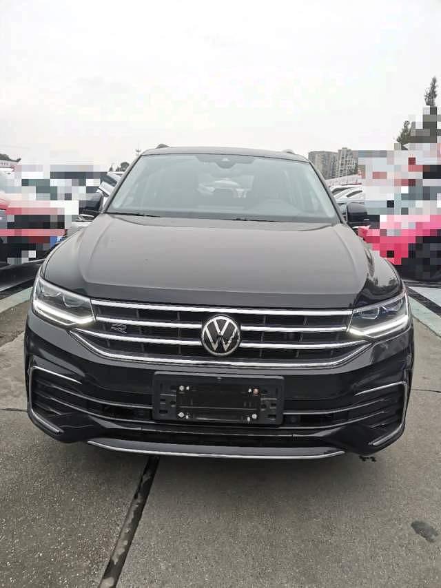 Volkswagen Tiguan L