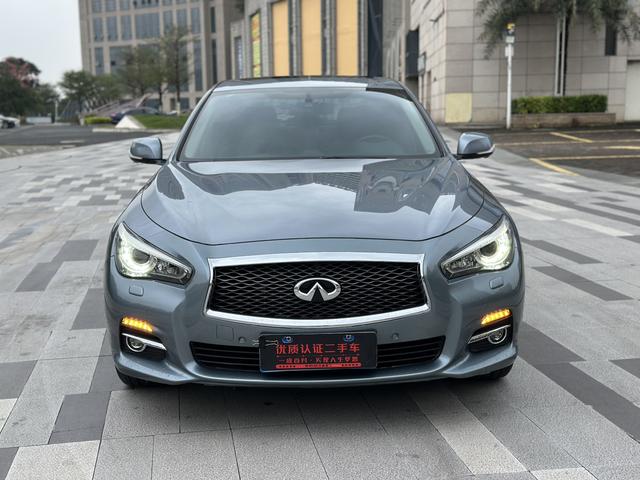 Infiniti Q50L