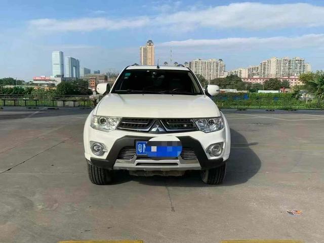 Mitsubishi Pajero Jinchang