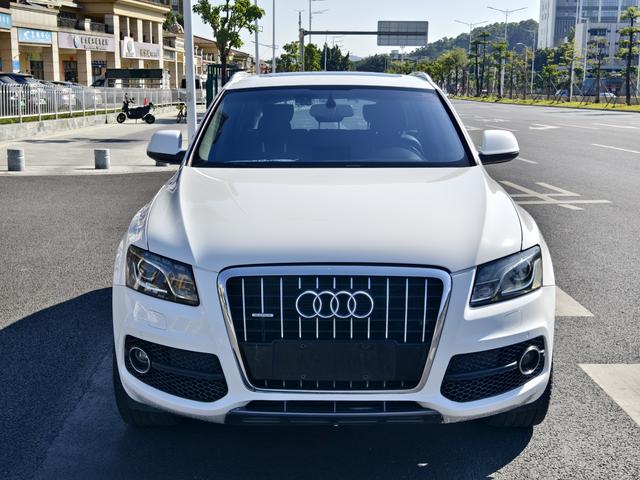 Audi Q5 (imported)