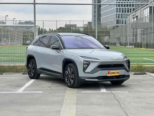 NIO ES6