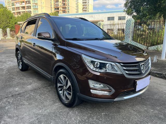 Baojun 560