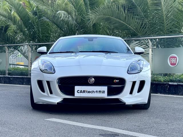 Jaguar F-TYPE