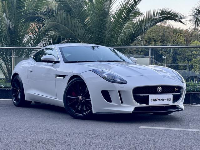 Jaguar F-TYPE