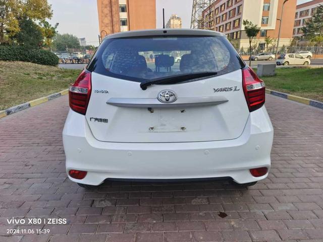 Toyota YARiS L to dazzle