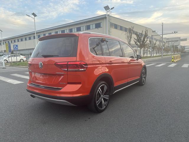 Volkswagen Touran L