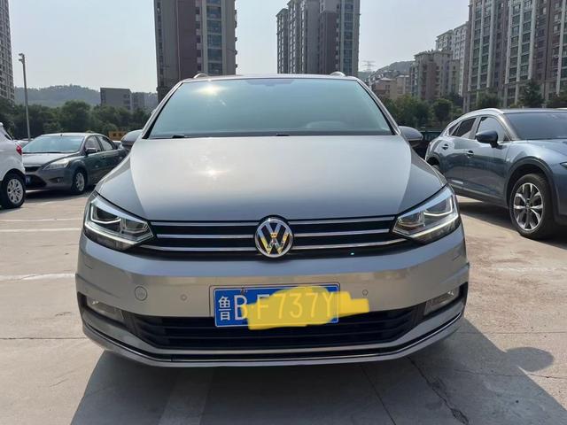 Volkswagen Touran L