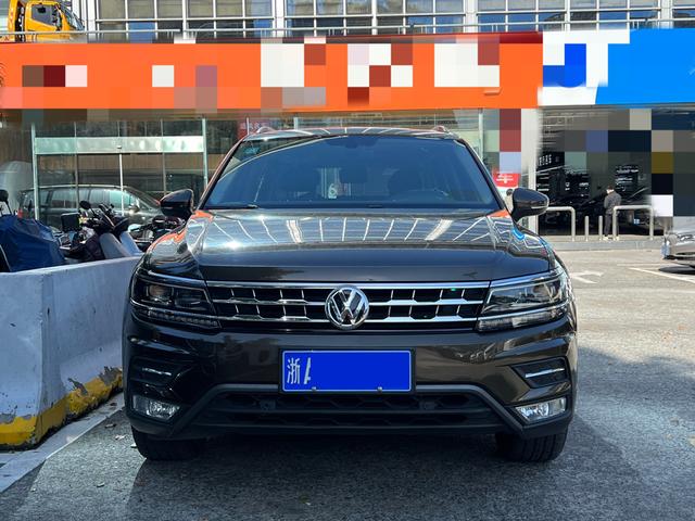 Volkswagen Tiguan L