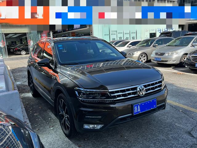 Volkswagen Tiguan L