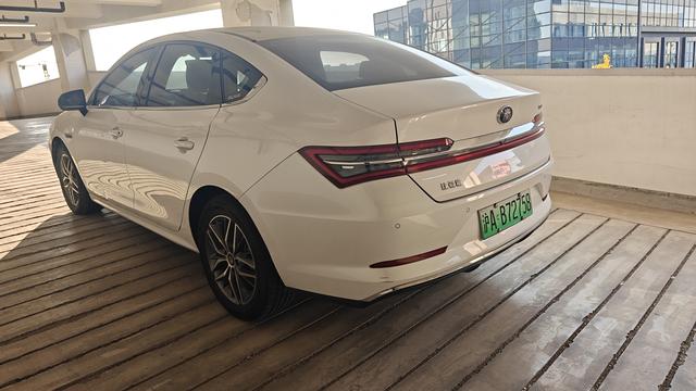 BYD Qin Pro EV