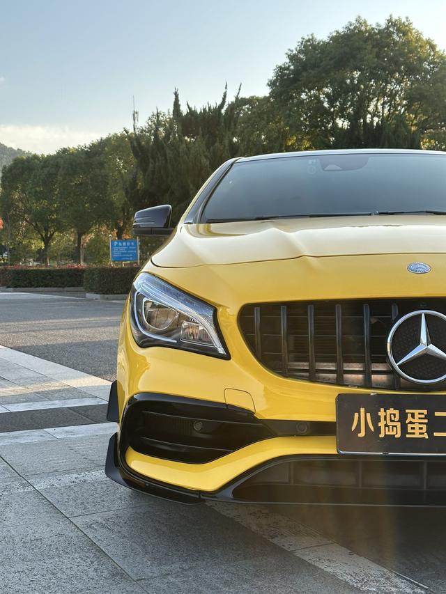 Mercedes-Benz Mercedes CLA AMG