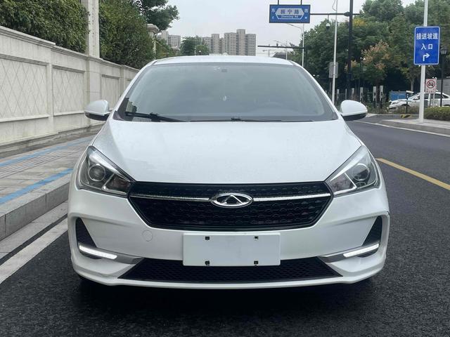 Chery Arrizo 5