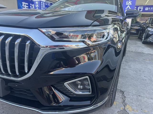 Hongqi HS5